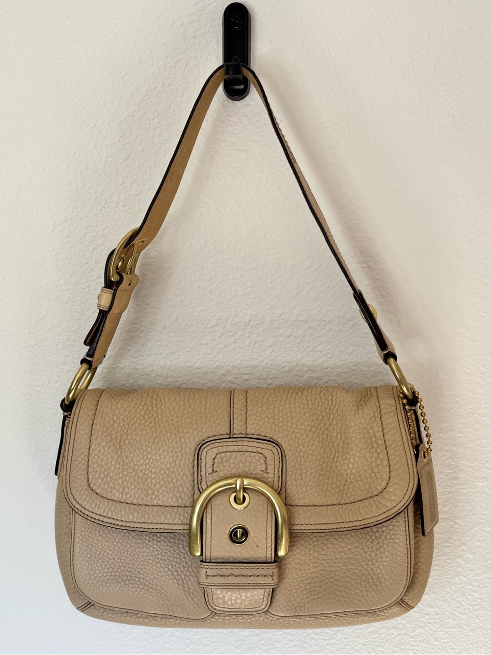 Coach Soho Leather Shoulder Bag – Style 11842 | Cream Pebbled Leather
